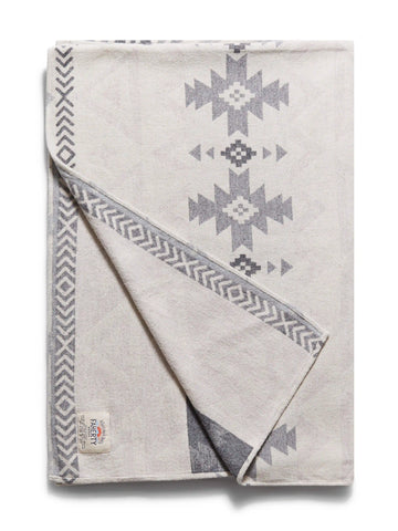 Doug Good Feather Adirondack Blanket - Ivory North Star
