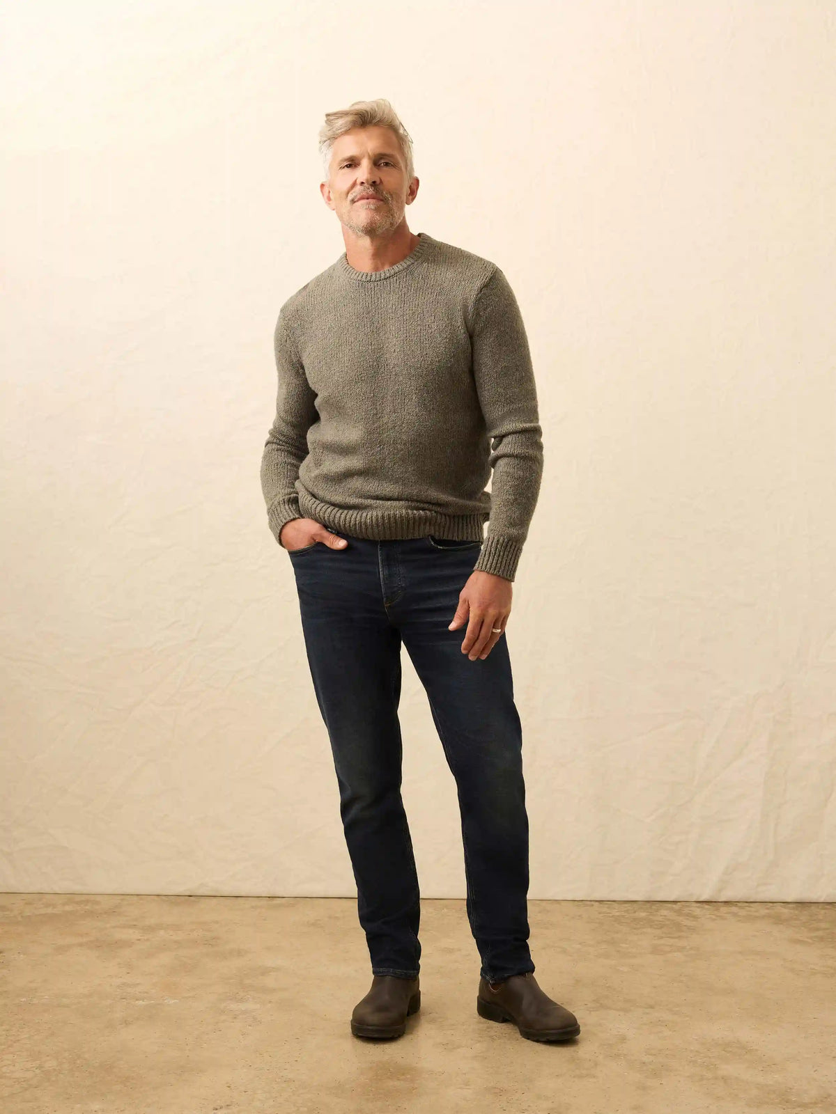 Heirloom Crewneck Sweater - Olive Cove