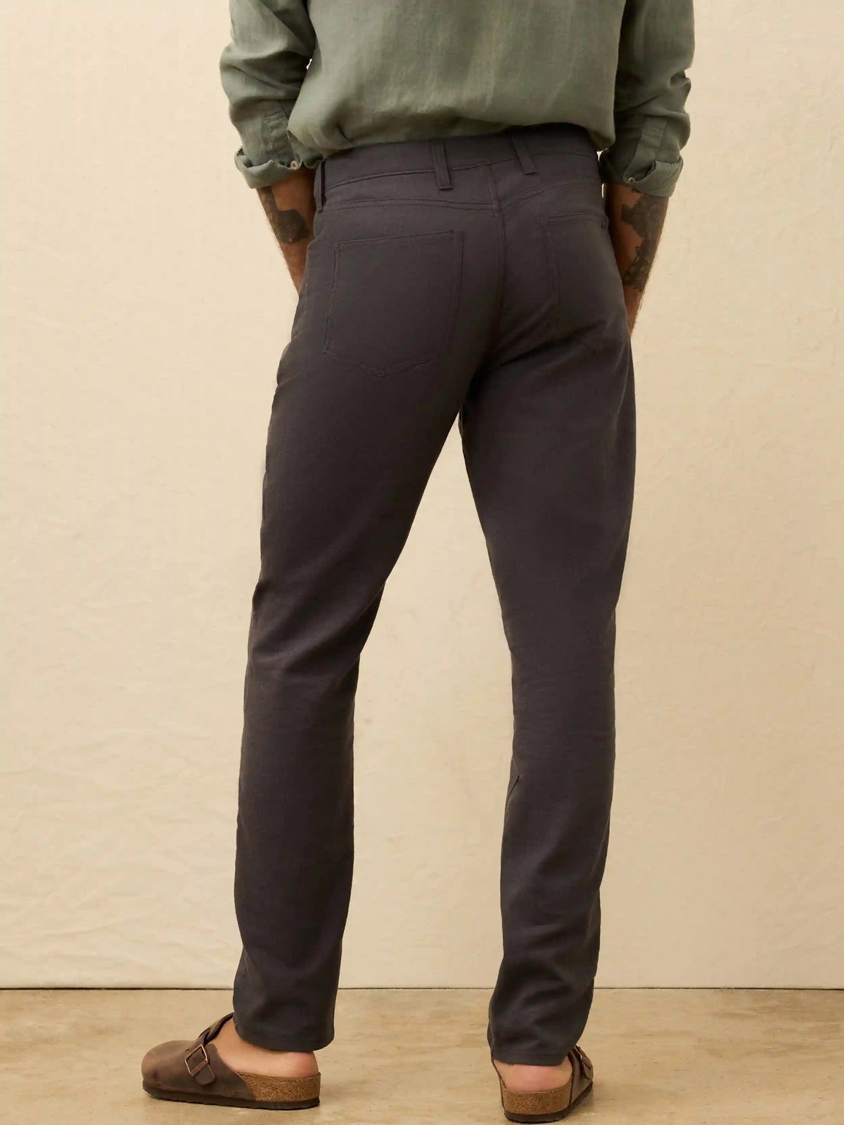Movement™ Linen 5-Pocket Pant - Washed Black