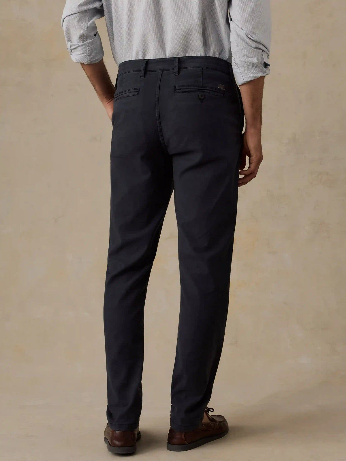 Coastline Chino - Ridge Black