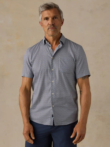 Short-Sleeve Movement™ Monterey Shirt - Navy Sundial Bloom