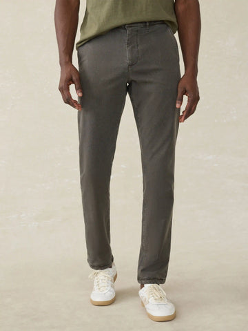 Coastline Chino - Faded Black