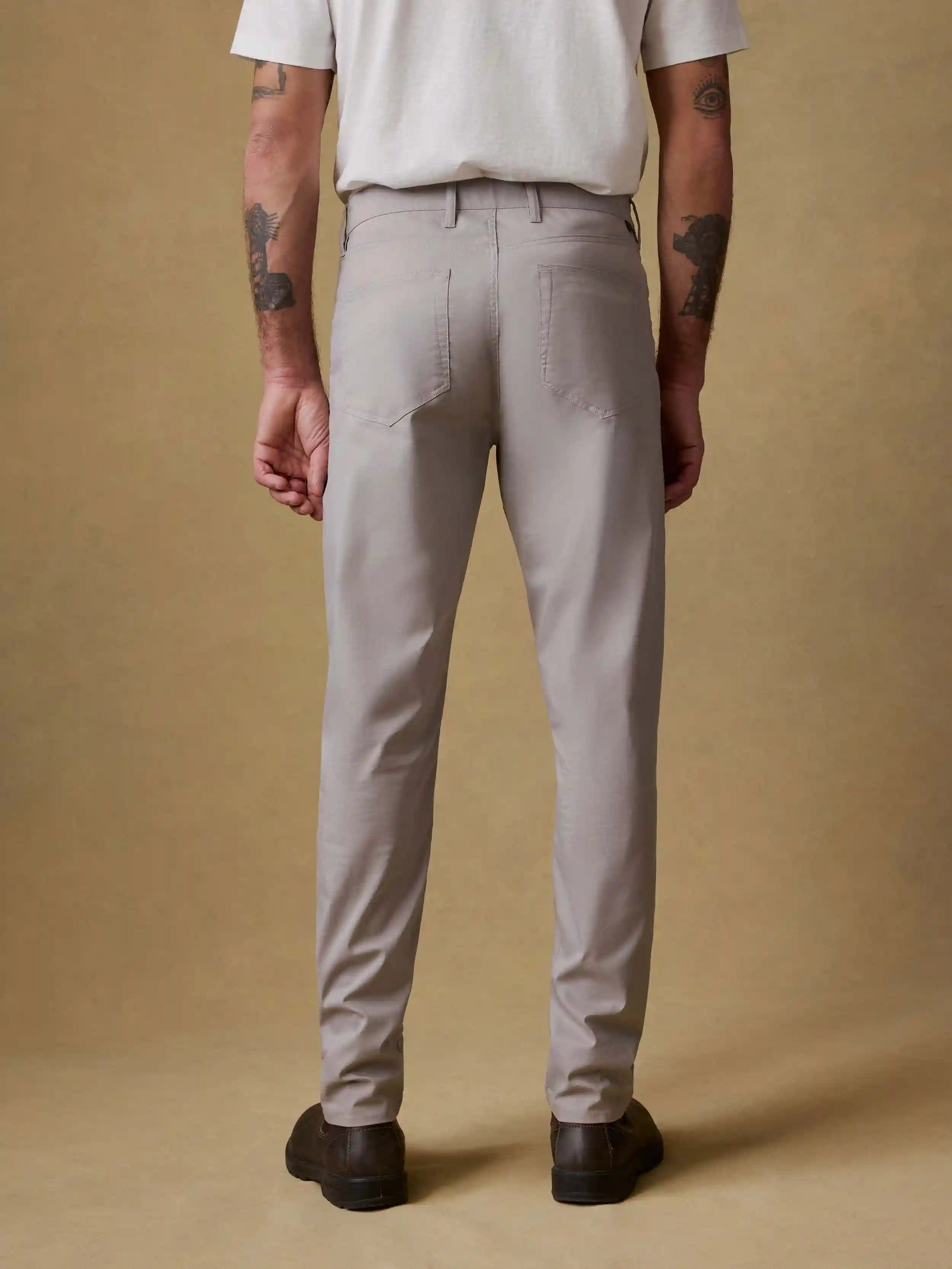 Movement™ 5-Pocket Pant - Fossil