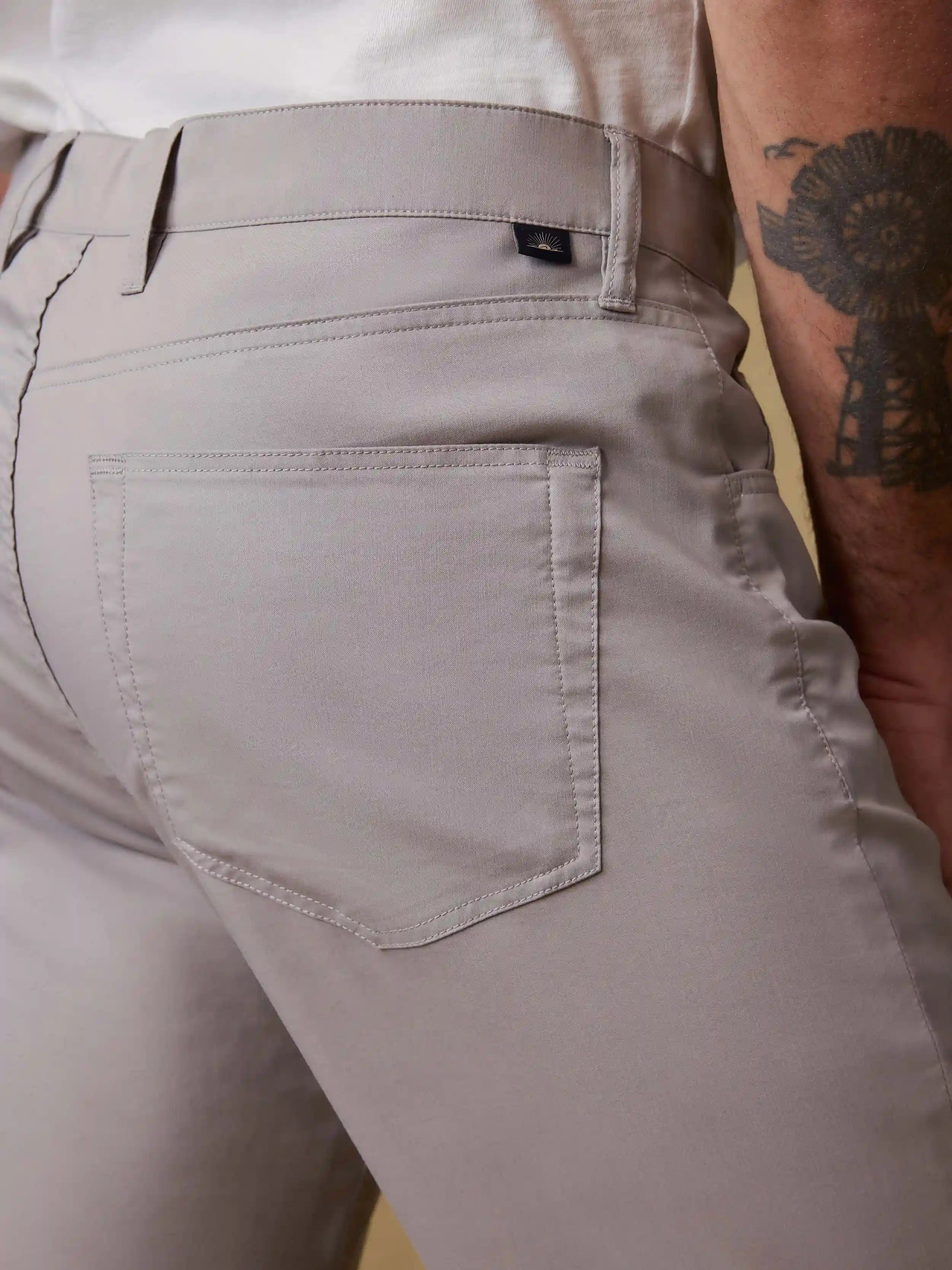 Movement™ 5-Pocket Pant - Fossil
