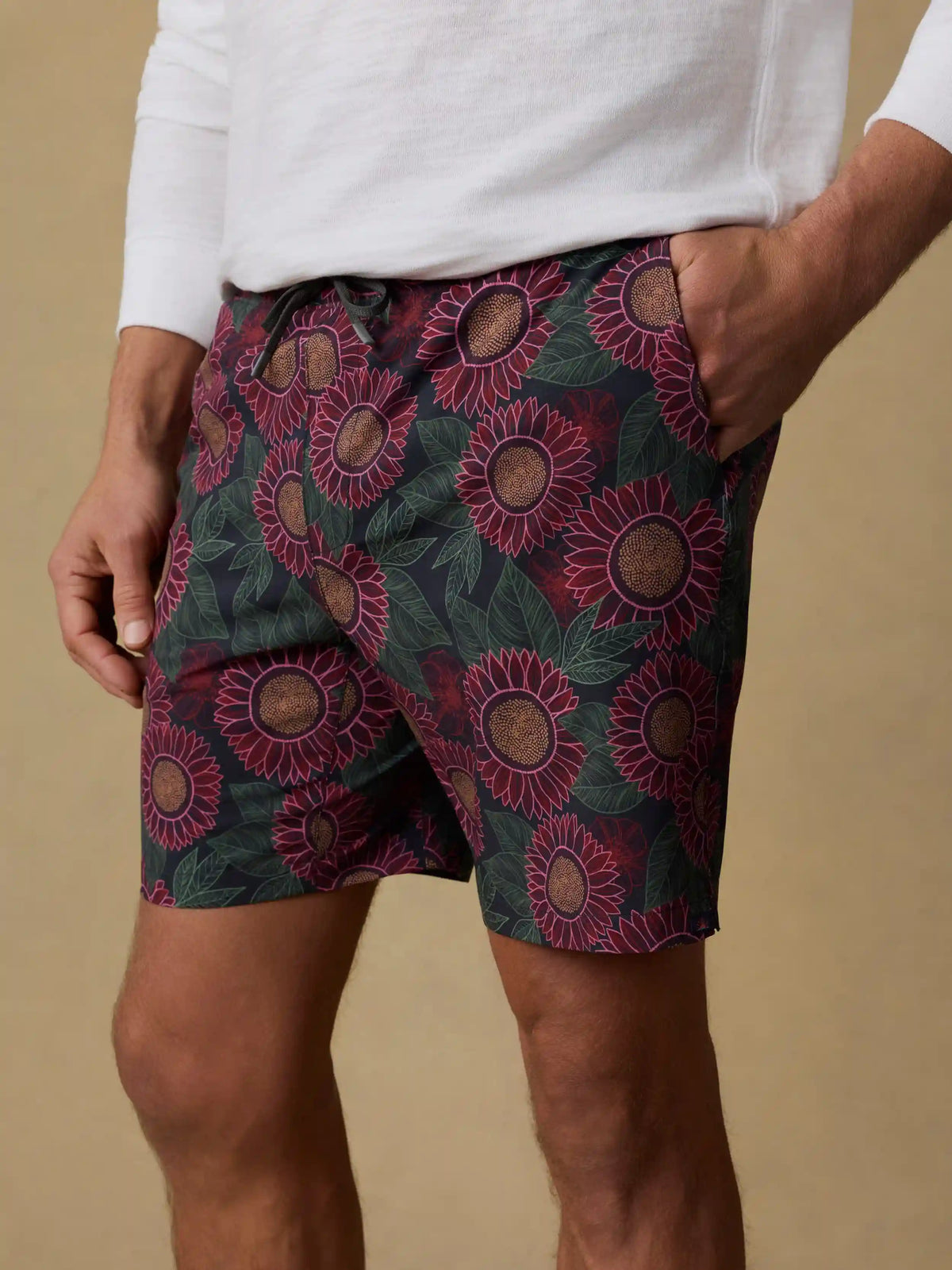 Shorelite Trunk (7") - Black Floral Road