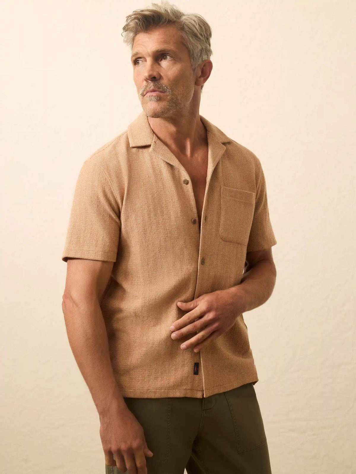 Short-Sleeve Oasis Shirt - Rust Orange