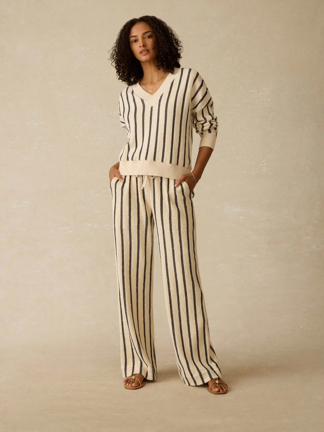 Dockside V-Neck Sweatshirt - Moon Shadow Stripe